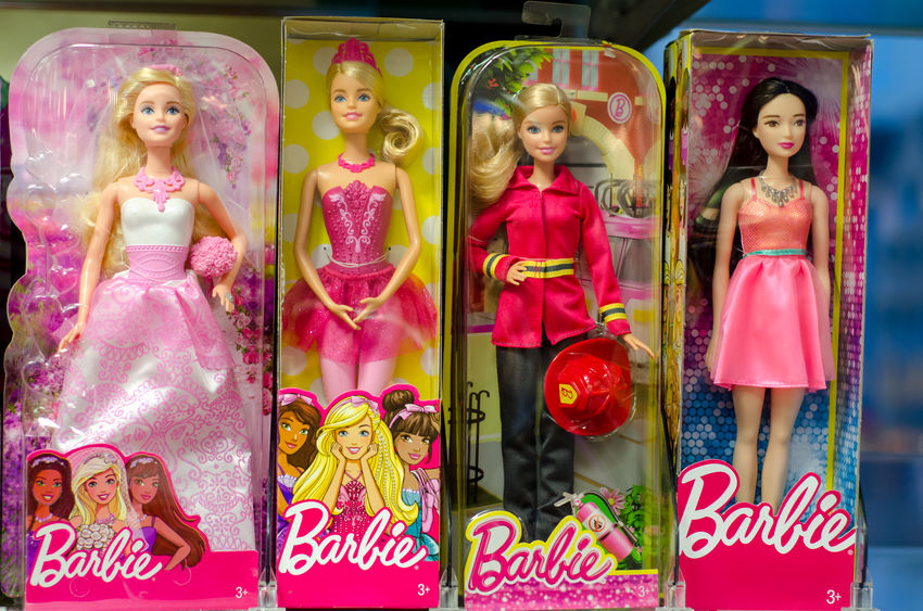 En images : L'évolution de Barbie dans le temps
